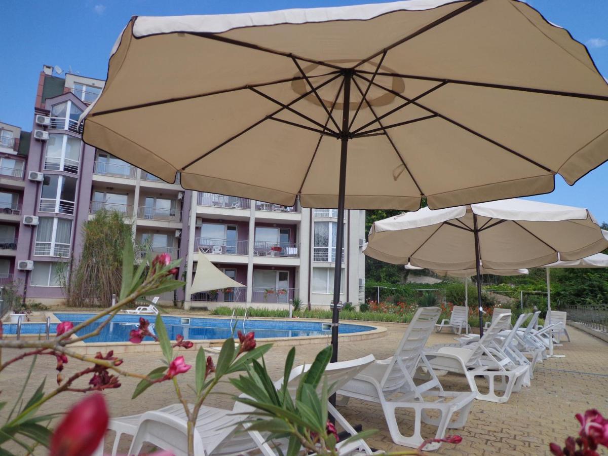 Kavarna Hills Apartments Exterior photo